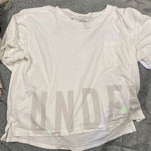 Under Armour Croptop with Pocket